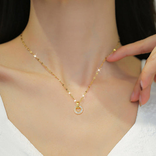 Luxury Gold-Plated Circle Pendant Necklace